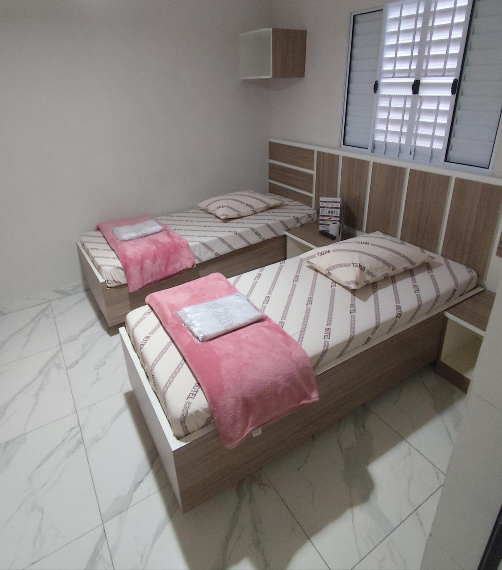 Hotel Zafira - Estacionamento Incluso — Fotos 3